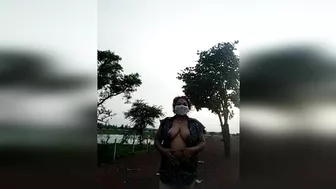 Lady beggar show big tits for money