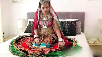 All natural Indian babe uses her hot body and sensual charm