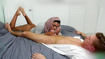 Tall stud enjoys Arab XXX blowjob given to him by exotic roommate