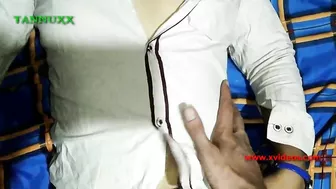 Indian man fucks Desi Bhabhi outdoors and films private parts close-up