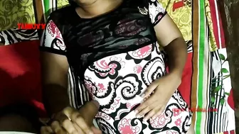 Beautiful Indian Bhabhi invited devar for sex in her secret place