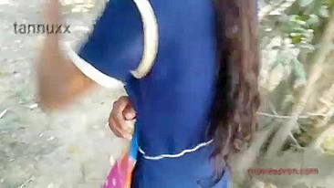 There's nothing better for Bhabhi than sex with Indian devar in park