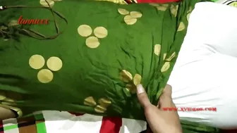 Young Indian man stimulates clitoris of Bhabhi to penetrate her then Young Indian man stimulates clitoris of Bhabhi to penetrate her then