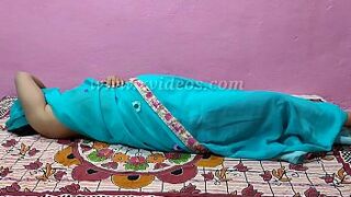 Bhabhi in turquoise sari has nothing against penetration by Indian man