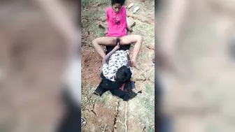 Naughty Indian college girl fucks her boyfriend on  the field
