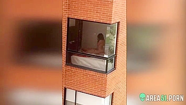 Spying on the neighbor, whorish couple reality sex film
