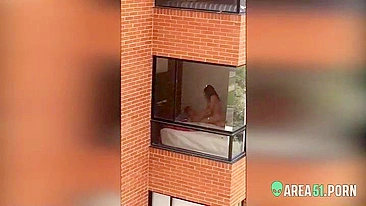 Spying on the neighbor, whorish couple reality sex film