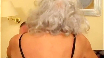 Dude fucks blonde granny's hairy cunt in amateur porn video