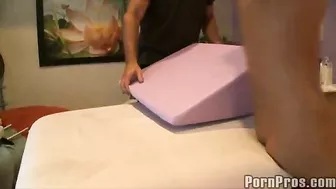 Skinny girl gives blowjob after massage and exciting fingering