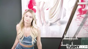 Natalia Starr easily receives dicks in cherry and fanny