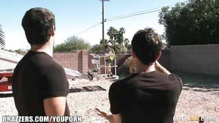 Sexpot thinks MMF is more important than repair work