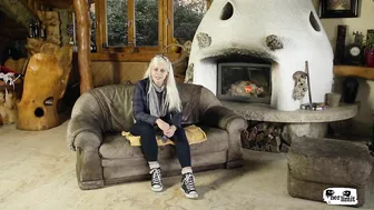 Anal sex and squirting by fabulous blonde with big boobs