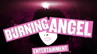 Ebony energizer drills all holes of emo girl with big butt Ebony energizer drills all holes of emo girl with big butt