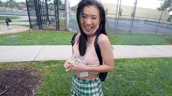 It is a beautiful day to pick up an attractive girl for XXX marathon It is a beautiful day to pick up an attractive girl for XXX marathon