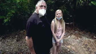 For cash man permits cute daughter to take part in XXX audition in van For cash man permits cute daughter to take part in XXX audition in van