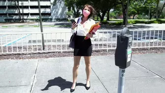 Sexy lawyer picked up on the street by guy who offers her XXX cash Sexy lawyer picked up on the street by guy who offers her XXX cash