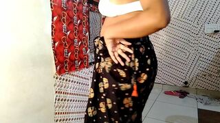 Pakistani Girl Striptease Nude Mujra