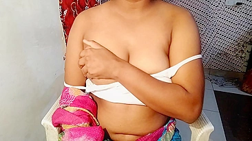 Fucking busty desi indian maid in doggy style