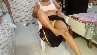 Desi Shona Bahbhi Showing Her Boobs and Pussy To her Facebook Friends