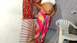 Busty Desi bhabhi in a cotton sari masturbates after a hard day at work