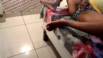 Beautiful and busty Desi bhabhi with a tight pussy fucks with her dildo