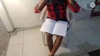 Busty bhabhi shows her pussy to the landlord