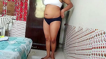 Busty bhabhi whore masturbates on camera every day