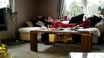 Self-satisfaction ends for the sister with being caught masturbating