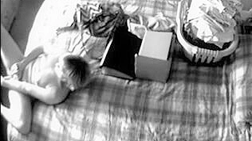 Mature wife caught masturbating on the bed where she rubs own clit