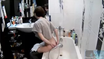 After bath slender sister gets caught masturbating in her bedroom After bath slender sister gets caught masturbating in her bedroom