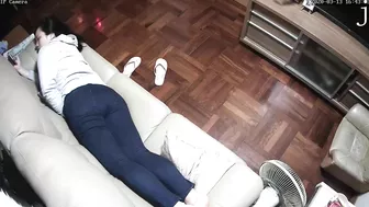 Mom in jeans wanks lying on her belly not to be caught masturbating