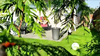 I caught my neighbor wife naked sunbathing in the backyard and masturbating