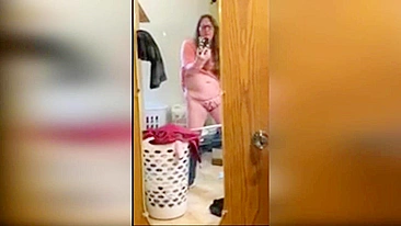 I’m masturbating for you while poof hubby sleep