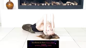 Young skinny naked girl spreads her pink pussy at erotic XXX session