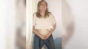 Naughty sexy big tits mom masturbates while standing