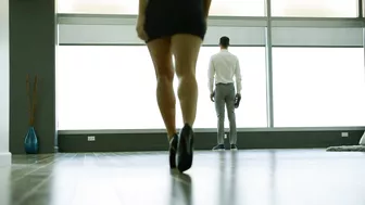 Penny Pax helps Lana Rhoades to get some money with handsome man