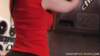 Finger-licking Aletta Ocean takes advantage of black dick in the laundry