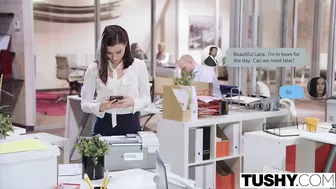 Goddess Lana Roadhes' first time double penetration