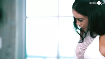 Exotic Latina Victoria Vice with outstanding curves and muscled gentleman Jmac have passionate sex