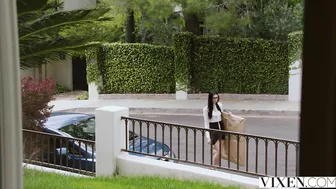 Gentle art manager does it with handsome client