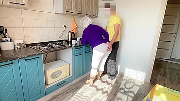 Son comes to kitchen where mom cooks for anal XXX humping and creampie