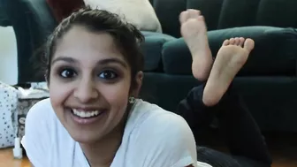 Sexy Desi sister masturbation on webcam- indian porn