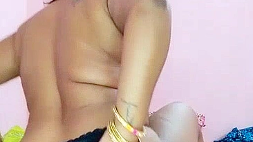 Super sexy chubby Desi aunty full nude show XXX indian porn