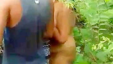 Cheating Desi wife sex with her tenant сaught in the jungle, XXX indian