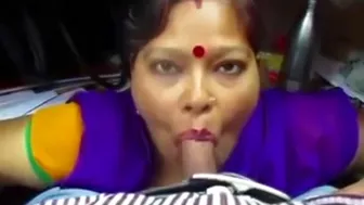 leaked Indian porn, horny Desi XXX aunty giving blowjob and swallows cum