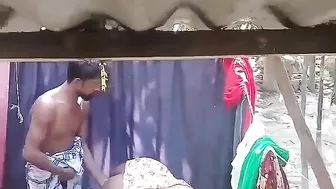 Indian XXX Porn, Slutty Desi wife fucked by Devar in open