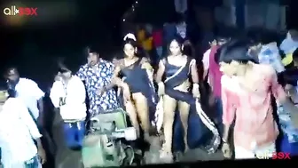 Mischievous Desi whore stripping and show pussy in the village road show