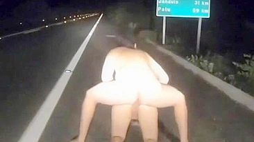 Daring highway Desi sex video looks far beyond the limits, indian porn