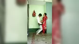 Indian XXX Porn. Cheating Desi wife gets busted while banging her friend Indian XXX Porn. Cheating Desi wife gets busted while banging her friend