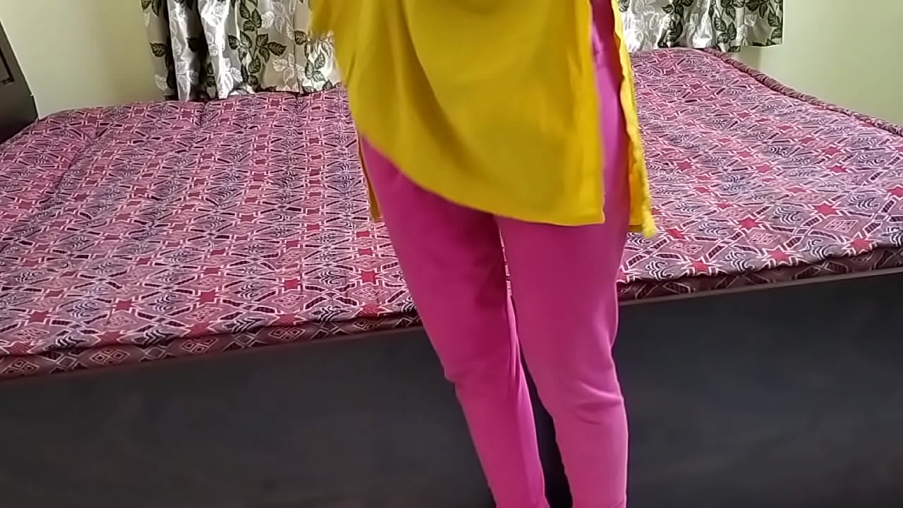 Indian sister-in-law seduces devar by taking off her yellow dress